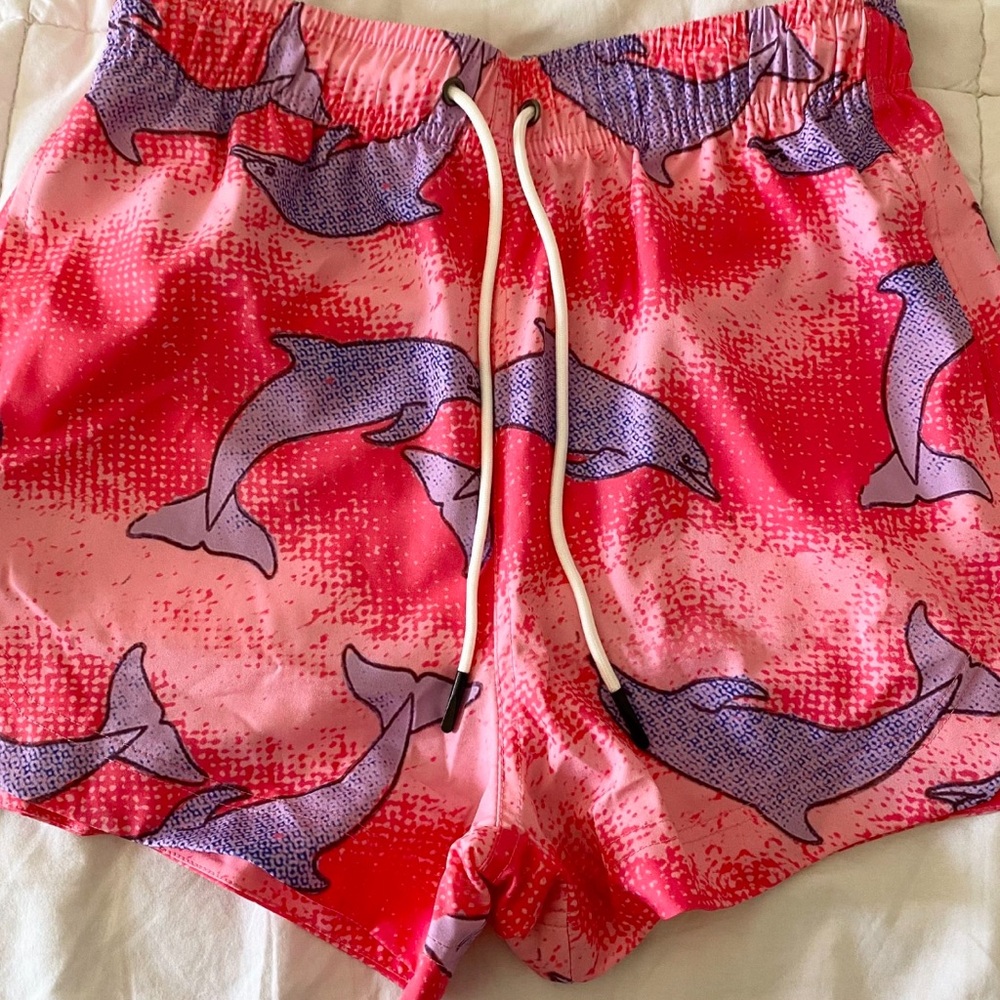 Bad Bunny Un Verano Sin Ti Reddish Dolphin Shorts Small
